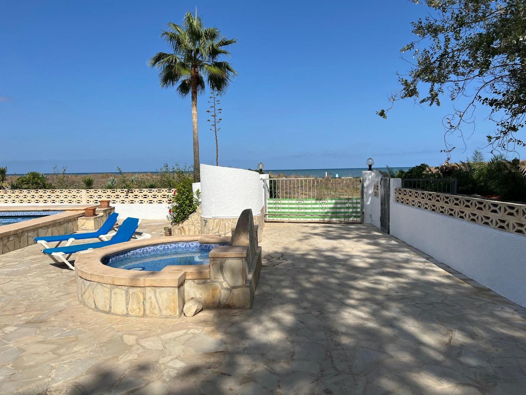 Chalet En La Playa Con Piscina Privada - Holavivienda Inmobiliaria Dénia Exterior foto